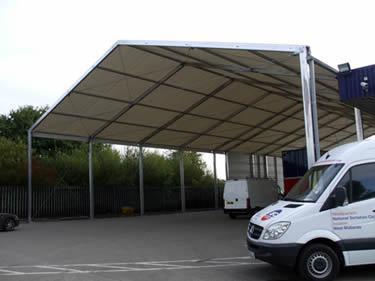 Loading bay extension - parcel company loading-bay-tplb-375-01
