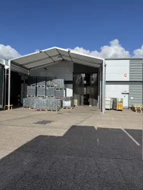 Temporary building