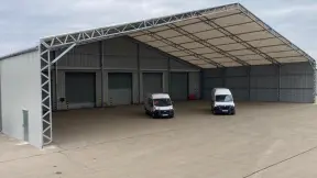 Unloading awning