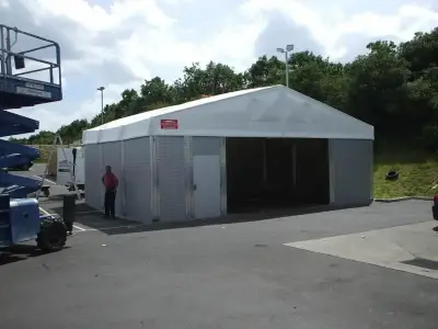 Caffyns Ford Valeting Bay - tpcaf