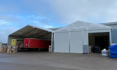 Photo of a temporary building