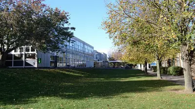 Emergency school building