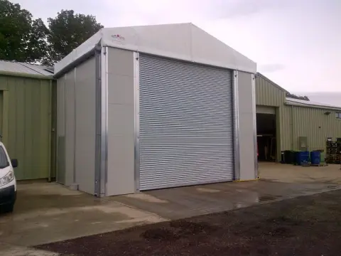 fast temporary building