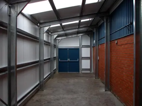 rail workshop stsb 05