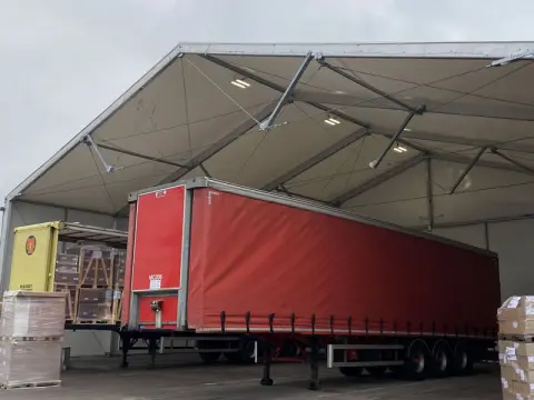 loading bay avo002 2 2